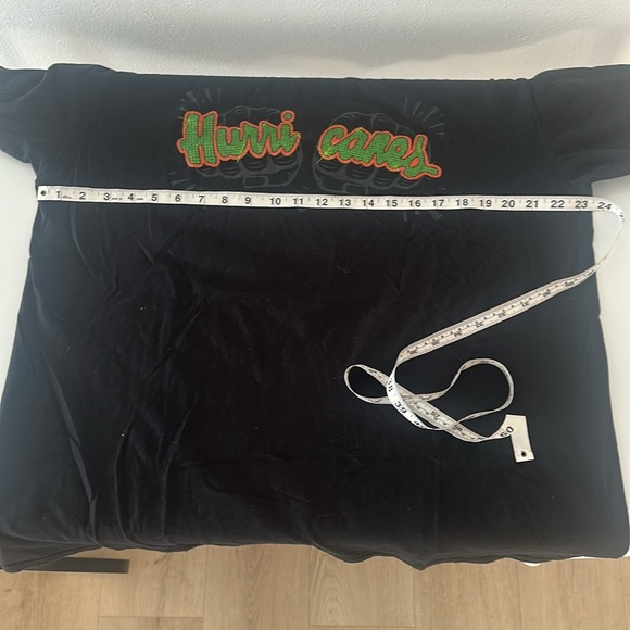 University of Miami Hurricanes UM 305 T-shirt fresh Sz XL used, great condition - Picture 5 of 7